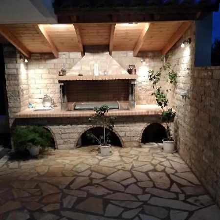 Ήσυχο Σπίτι Στη Ναύπακτο Apartman Návpaktosz Kültér fotó