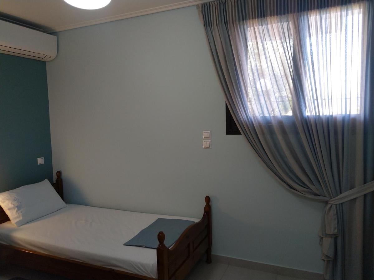 Ήσυχο Σπίτι Στη Ναύπακτο Apartman Návpaktosz Kültér fotó