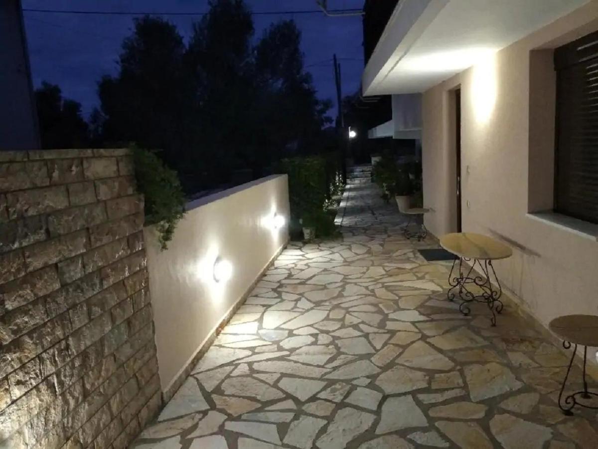 Ήσυχο Σπίτι Στη Ναύπακτο Apartman Návpaktosz Kültér fotó